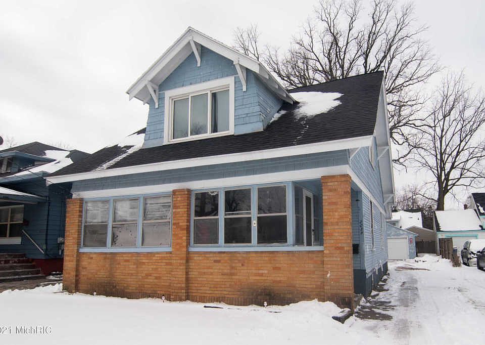 1st image of 2035 Denwood Ave SW