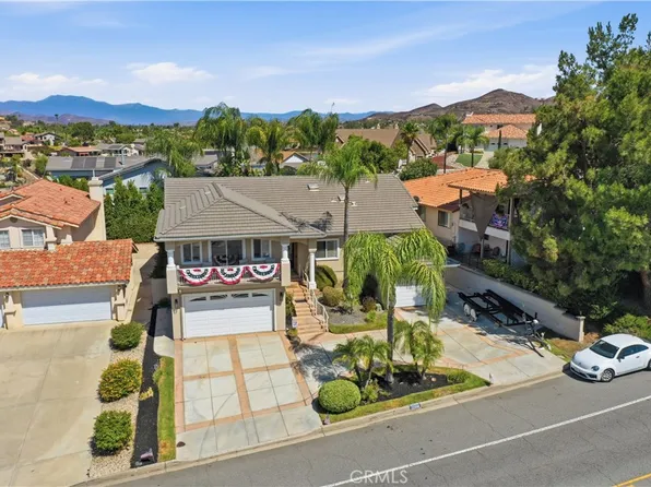 22330 S Canyon Lake Dr, Canyon Lake, CA 92587