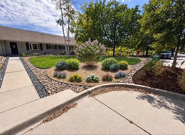 4 bed, 3100 sqft, $5,200 — Photo 3