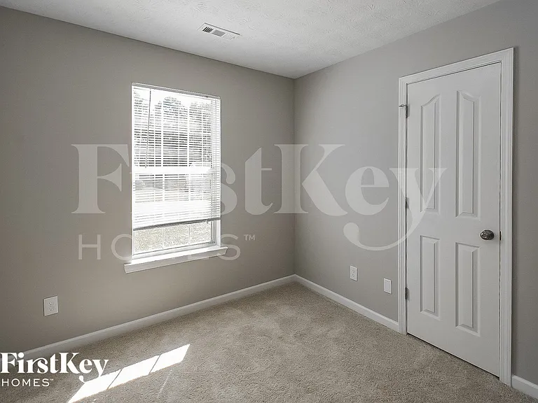 22 Chelsea Ln — Photo 13