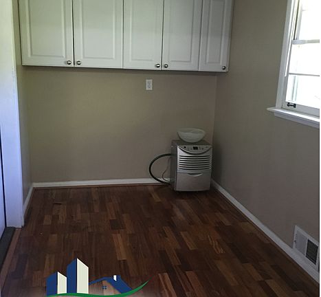 4th image of 4711 Lawrenceville Hwy