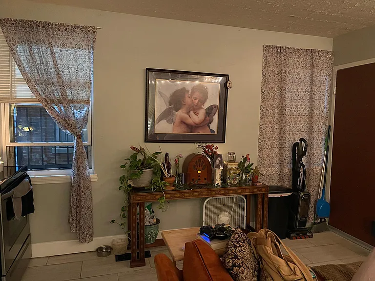 1706 Pleasant St #1 — Photo 23