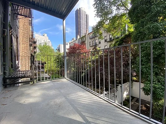 Rented by Corcoran | media 1