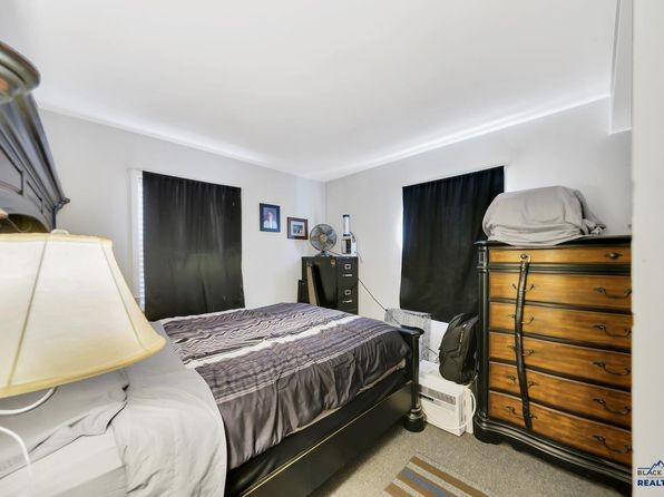 rapid-city-south-dakota-218888853 picture