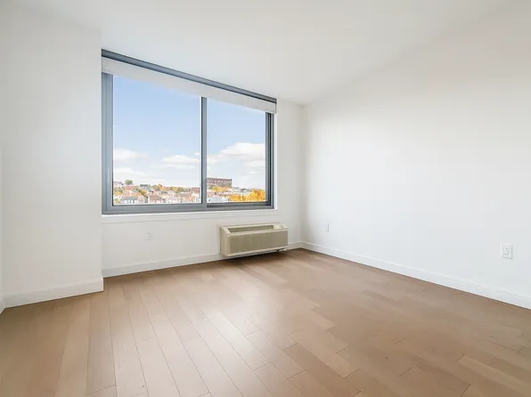 152-09 88th Avenue image 6 of 14