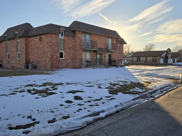 3105 Sierra Pkwy #A, Hutchinson, KS 67502