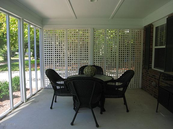 2nd image of 105 A Gerald Street