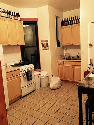 Rented by Warren T Real Estate Corp. | media 8