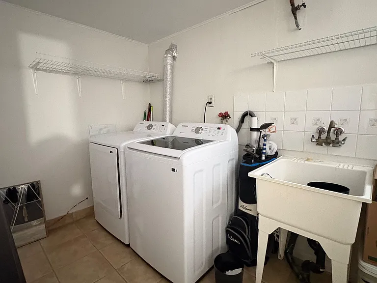 67 Saskatoon Dr #LOWER — Photo 7