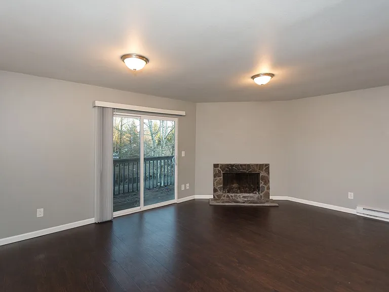 12225 SW Longhorn Ln — Photo 4