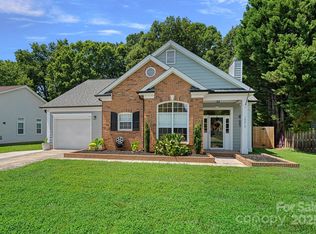10415 Danesway Ln, Cornelius, NC 28031