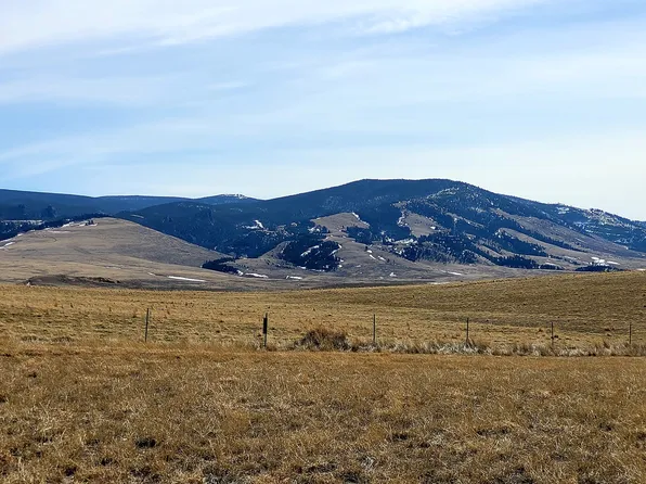 1 S St W, White Sulphur Springs, MT 59645