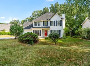 118 Oak Ridge Dr, Greenwood, SC 29649