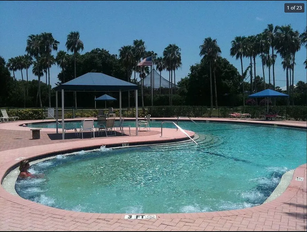 Building Photo - 6750 Lone Oak Blvd #H