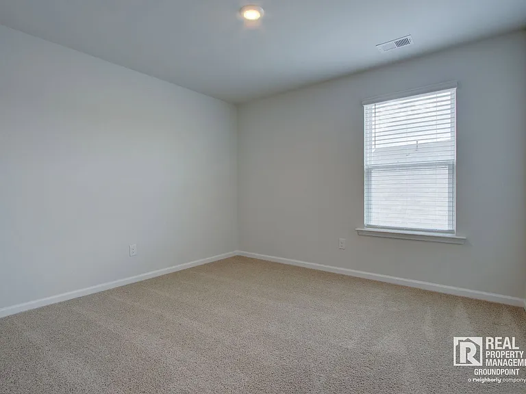 113 Hillsford Ln — Photo 20