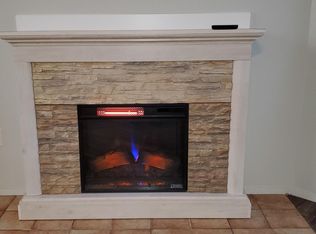 1117 SW 148th St #4, Seattle, WA 98166