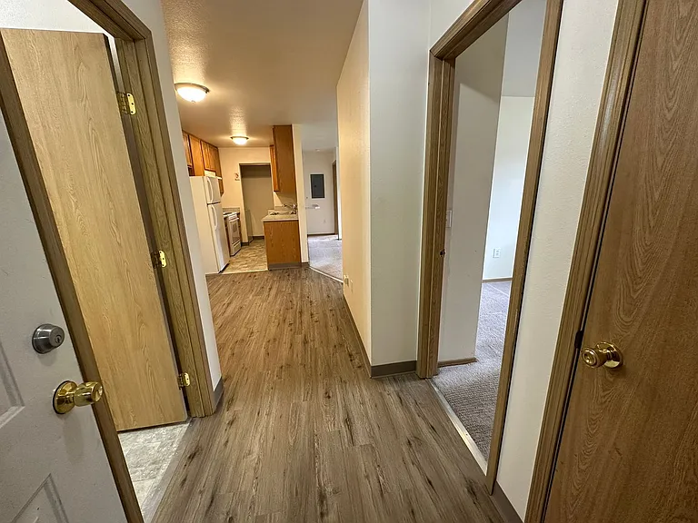 9700 Morningside Loop — Photo 3