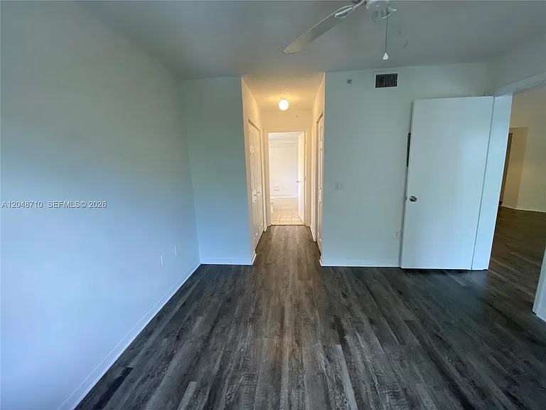 4177 N Haverhill Rd #808 — Photo 45