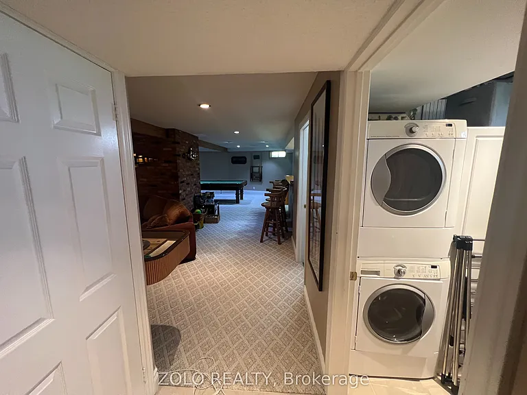 112 Carmichael Cres — Photo 17