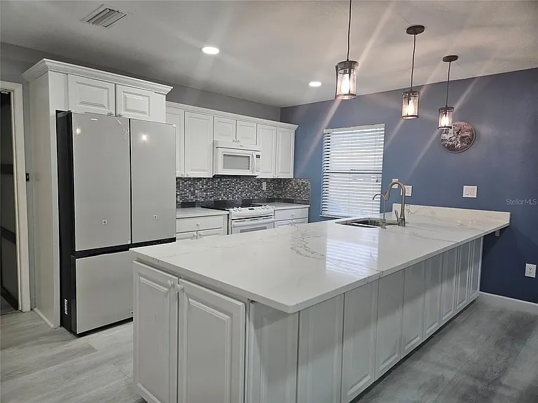710 Treasure Boat Way — Photo 8