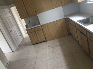 310 E 18th St #2, Paterson, NJ 07524