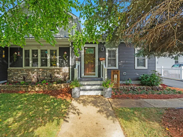 140 S Jefferson St, Lockport, IL 60441