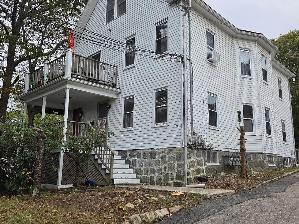 26 Fairview St #3B