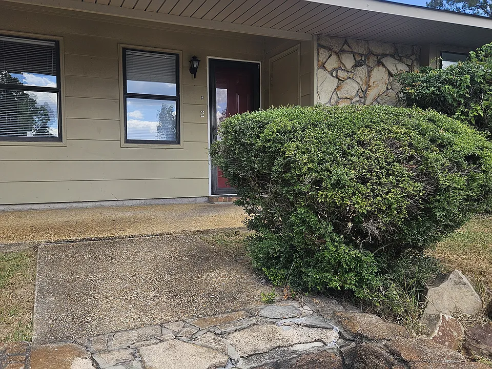 145 3rd Ave #2