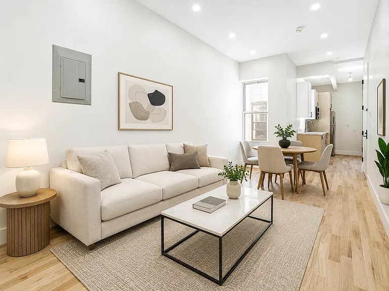 1867 Putnam Ave #2B — Photo 2