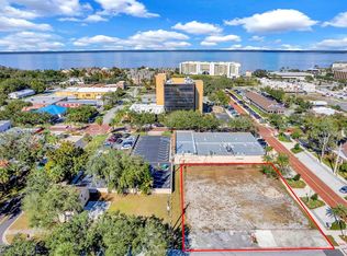 300 W 2nd St #6, Sanford, FL 32771