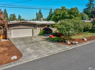 240 SW 177th St, Normandy Park, WA 98166