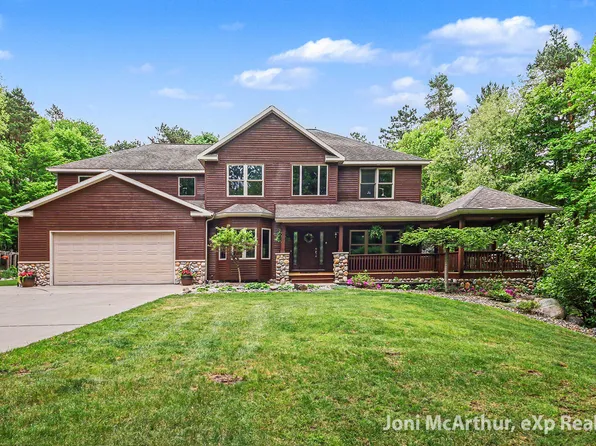 5888 Blakely Dr NE, Belmont, MI 49306