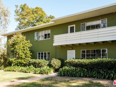 5273 Village Grn, Los Angeles, CA, 90016