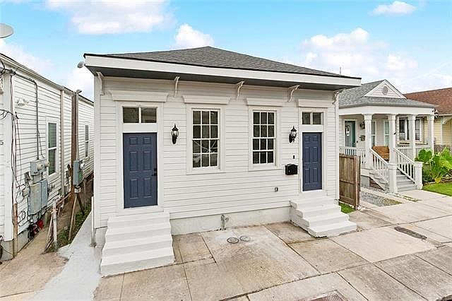 1st image of 2633 Dumaine St