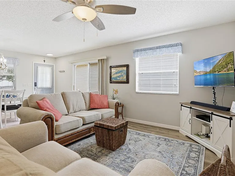 296 Emmalee Pl — Photo 4