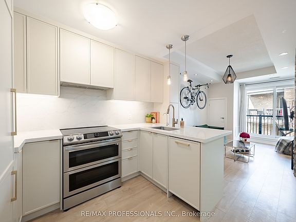 2nd image of 73 Washington Ave #405
