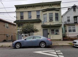 727 Henderson Ave, Staten Island, NY 10310