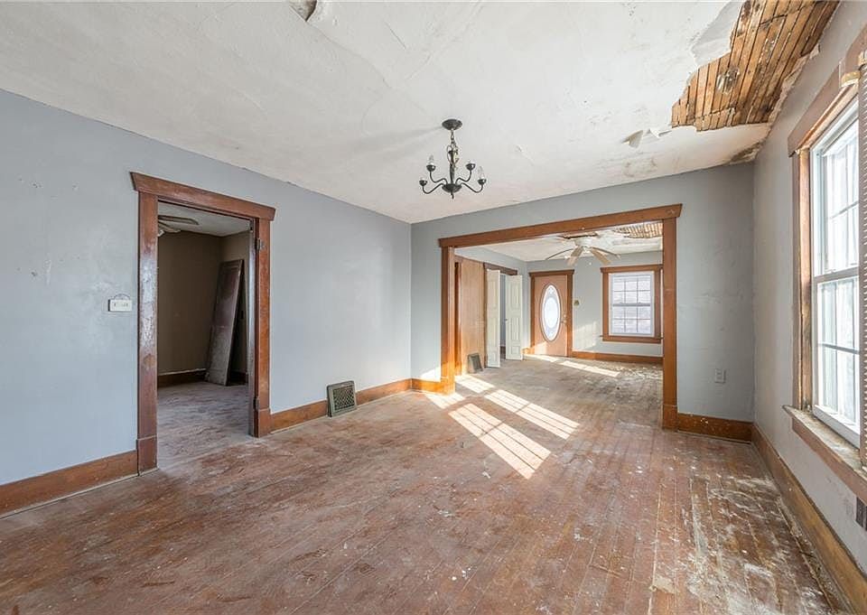 607 N Murray Ave, Braymer, MO 64624 Zillow