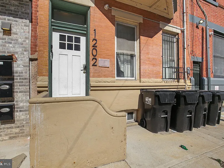 1202 N 7th St #1F — Photo 11