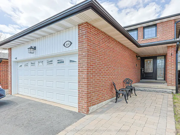 109 Major Buttons Dr, Markham, ON L3P 3X7