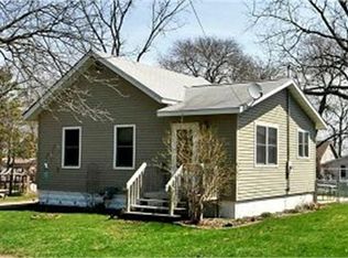 1627 S Wilson Ave, Mason City, IA 50401