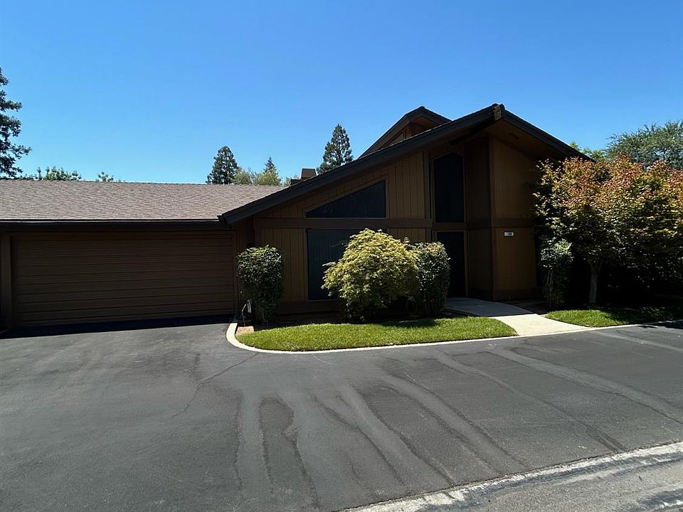 1st image of 6260 N Palm Ave Unit 109