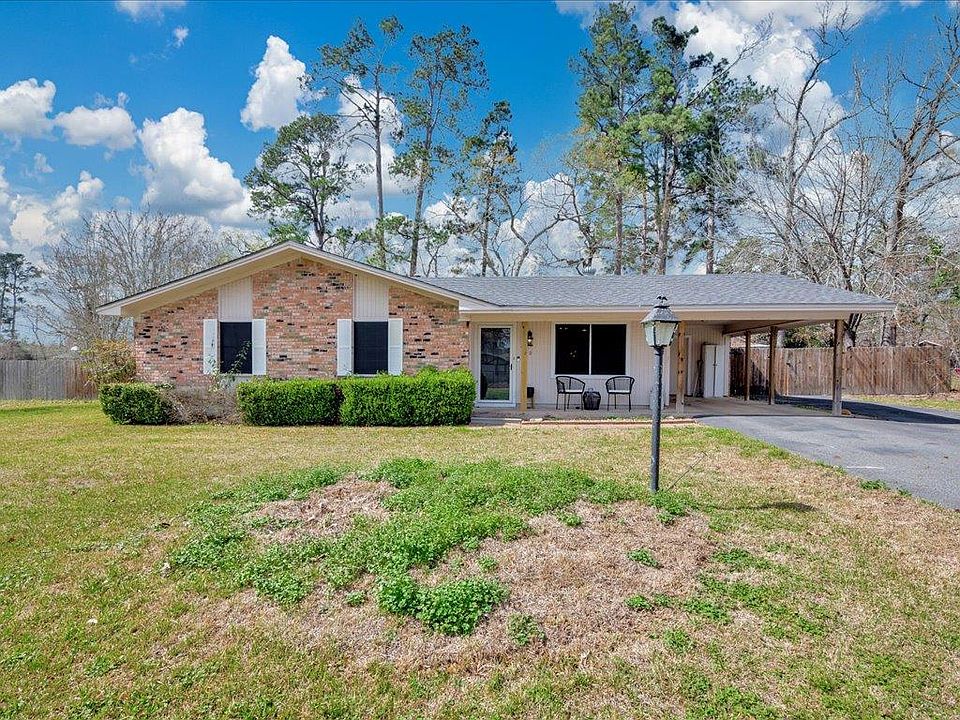 1st image of 270 Long Leaf Cir