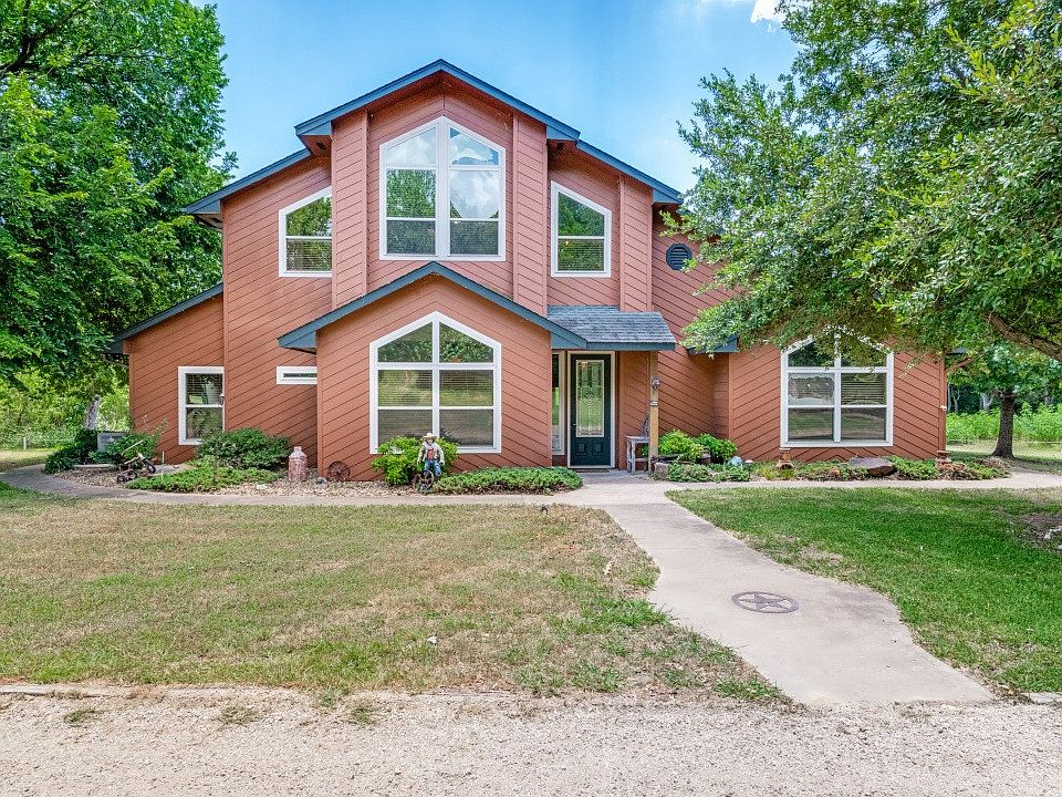 1st image of 2396 Riverside Dr