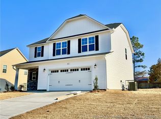 4613 Scenic Pines Dr, Hope Mills, NC 28348