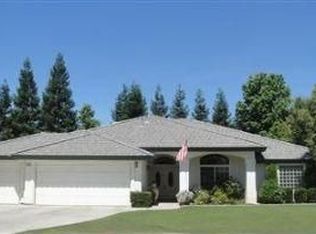 1005 Sungro Way, Bakersfield, CA 93311