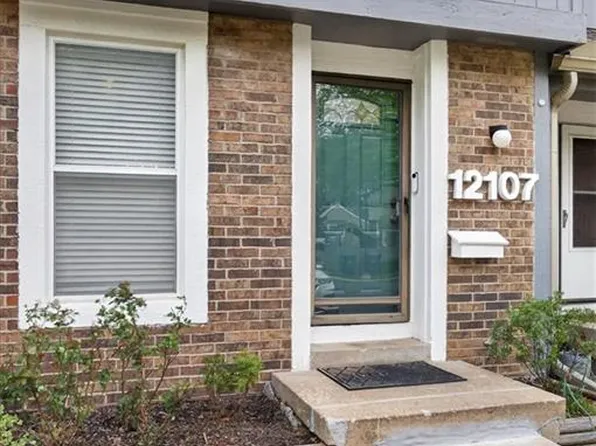 12107 W 79th Ter, Lenexa, KS 66215