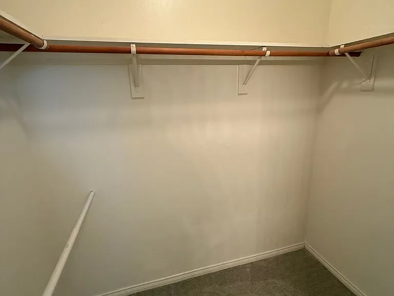 12710 Crystal Cove Ave — Photo 17