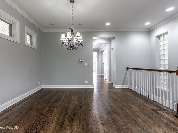 3rd image of 2627 N Washtenaw Ave #1