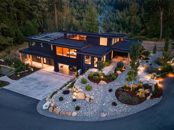 3300 Ferguson Rd, Nanaimo, BC V9R 6W8